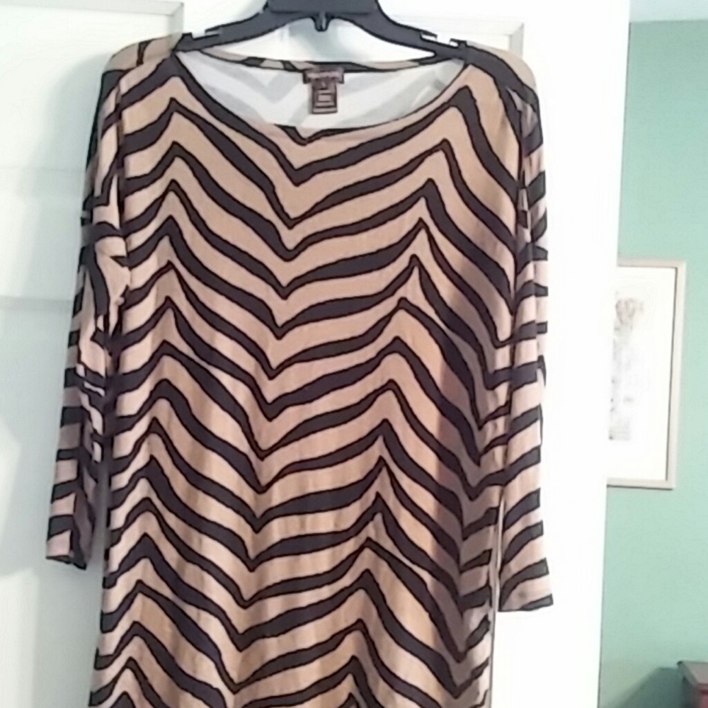 Tunic - Picture 4 of 4